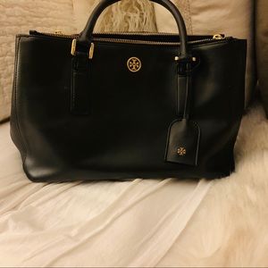 Tory Burch Robinson Tote